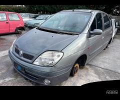 Ricambi usati per Renault Scenic 1.9dCI 2002