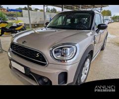 MINI COOPER SE COUNTRYMAN ALL4 Business autom.