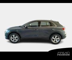 AUDI Q3 35 TDI S tronic Business Advanced