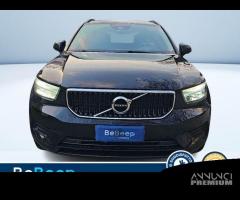 Volvo XC40 1.5 T2 MOMENTUM MY21 - 3