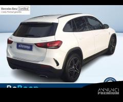 Mercedes-Benz GLA 200 D PREMIUM 4MATIC AUTO - 7