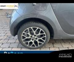 smart forfour EQ RACINGREY 22KW - 16