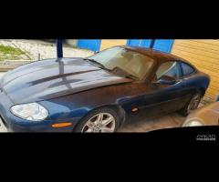 Jaguar XK8 4.0 v8 blu per ricambi (2a) - 6