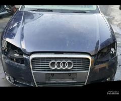 Audi A4 b7 cabriolet 3.0 TDI quattro per ricambi (