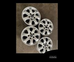 4 CERCHI LEGA DA 15 USATI KIA CARNIVAL 899194