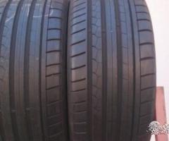 Coppia di pneumatici usati 285 30 19 pirelli