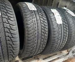 4 gomme nuove 275 40 21 nokian