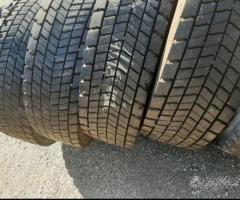 4 gomme usate 295 80 22.5 continental  - 1