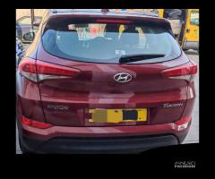 Hyundai Tucson 1.7 CRDi anno 2016 per ricambi (2a)