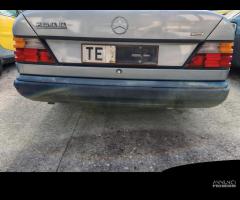 Mercedes Benz 250D w124 berlina per ricambi (2a) - 7