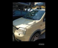 Fiat Panda 1.3 Multijet 4x4 2007 per ricambi (2a)