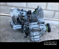 Cambio VW GOLF 4 2000 1595CC benzina APF kw74 - 4