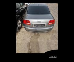 Audi A8 3.0 TDI quattro (4E) motore ASB per ricamb - 4