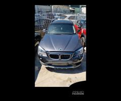 BMW X1 e84 2.0D S- Drive per ricambi (2a) - 1