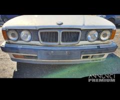 BMW serie 750 iL V12 modello E32 per ricambi (2a) - 4