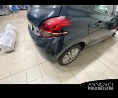 PARAURTI POSTERIORE PEUGEOT 208 A9 ANNO 2016 - 4