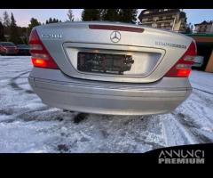 PARAURTI POSTERIORE MERCEDES CLASSE C W203 2004