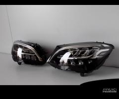 Fanale LED Mercedes Benz Classe C W205 LCI destro - 4