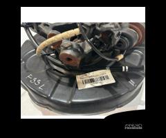 BMW 4 F32 F33 Mozzo posteriore sinistro - 16261