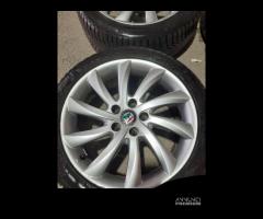 Alfa Romeo Giulietta Cerchi e Gomme 225/45/17 M+S