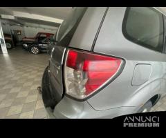 FANALINO POSTERIORE DESTRO FORESTER SH 2010