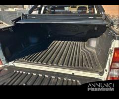 Isuzu D-Max Roll bar nero con copertura tonneau - 3