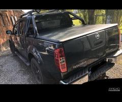 Nissan Navara D40 Roll bar nero protez.cabina