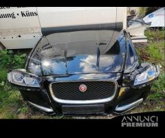 JAGUAR XF II X260 Muso musata frontale completo UL - 1