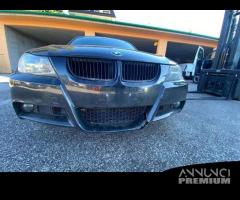 PARAURTI ANTERIORE PER BMW SERIE 3 E90 2009 - 1