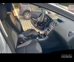 Peugeot 308 1.6 8V HDi 93CV 5p. Access - 13