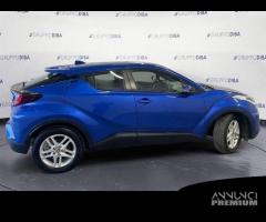 Toyota C-HR I 2020 1.8h Business e-cvt - 4