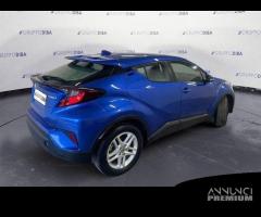 Toyota C-HR I 2020 1.8h Business e-cvt - 5