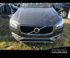 VOLVO XC90 II T6 MOMENTUM Muso musata frontale com