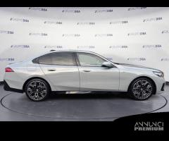 BMW Serie 5 G60 Berlina 520d 48V xdrive M Spo...