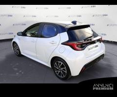 Toyota Yaris IV 2020 1.5h Style - 7