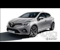 Disponibili ricambi Renault Clio 2019 c2596 - 1