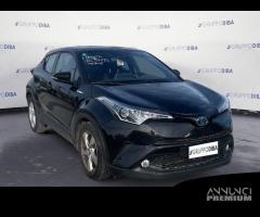 Toyota C-HR I 2016 1.8h Active 2wd e-cvt