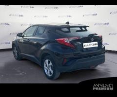 Toyota C-HR I 2016 1.8h Active 2wd e-cvt