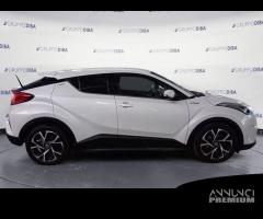 Toyota C-HR I 2016 1.8h Trend 2wd e-cvt - 4