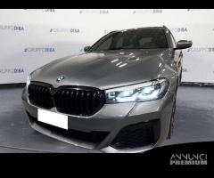 BMW Serie 5 G31 2020 Touring LCI D 520d Touri...