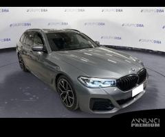 BMW Serie 5 G31 2020 Touring LCI D 520d Touri...