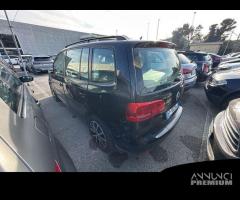 Volkswagen Touran II 2010 Benzina 1.2 tsi Tre... - 7