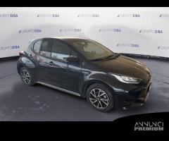 Toyota Yaris IV 2020 1.5h Lounge - 6