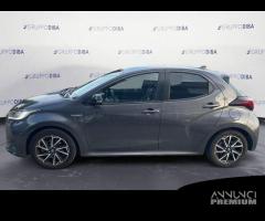 Toyota Yaris IV 2020 1.5h Lounge