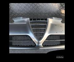 PARAURTI ANTERIORE ALFA ROMEO 147 (05-10)