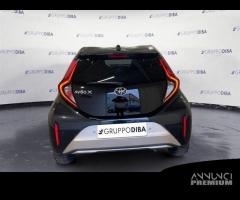 Toyota Aygo X 1.0 Lounge 72cv - 6