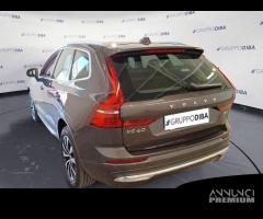 Volvo XC60 II 2022 2.0 b4 Plus Dark awd auto - 7