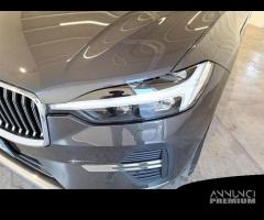 Volvo XC60 II 2022 2.0 b4 Plus Dark awd auto - 9