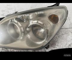 FARO ANTERIORE DESTRO OPEL Astra H Berlina (04>07) - 5