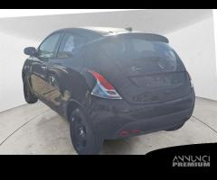 Lancia Ypsilon 11M My23 1.0 Firefly 70 CvStar... - 2